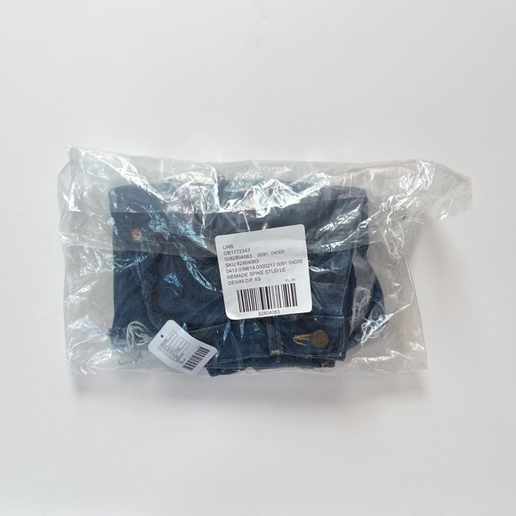 NWT 🗡️ spiked URBAN RENEWAL remade vintage LEE spike stud denim shorts. XS - Picture 7 of 14